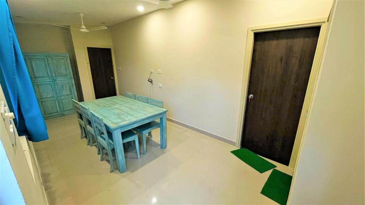 Shikhar Bunglow - A Stunning Valley View Bungalow In Mount Abu Bed & Breakfast エクステリア 写真
