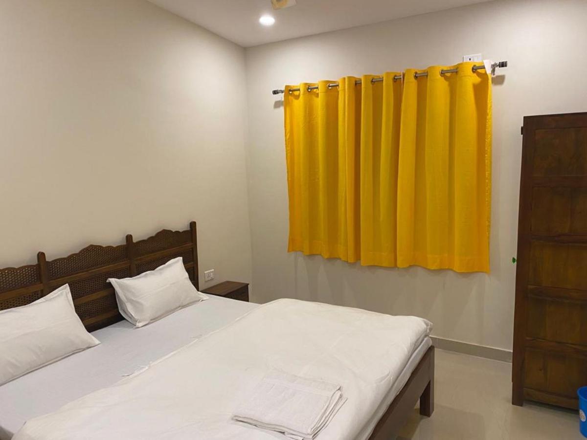 Shikhar Bunglow - A Stunning Valley View Bungalow In Mount Abu Bed & Breakfast エクステリア 写真