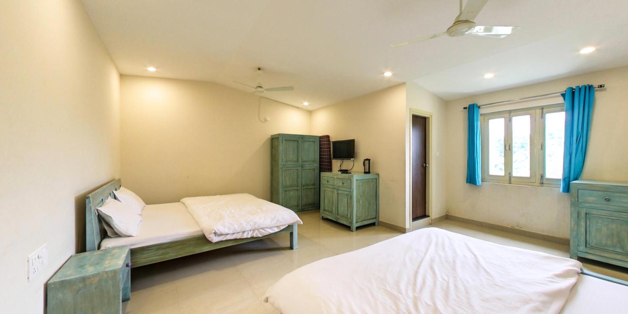 Shikhar Bunglow - A Stunning Valley View Bungalow In Mount Abu Bed & Breakfast エクステリア 写真